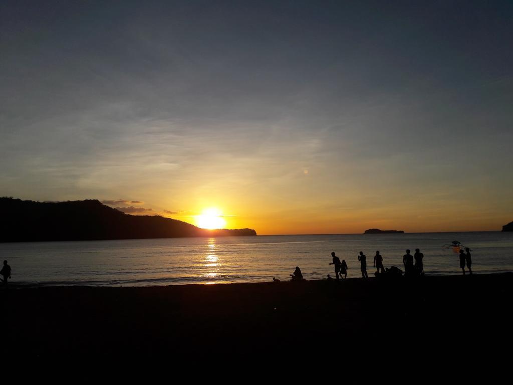 Sand Bar Beach Resort Nasugbu Exteriér fotografie